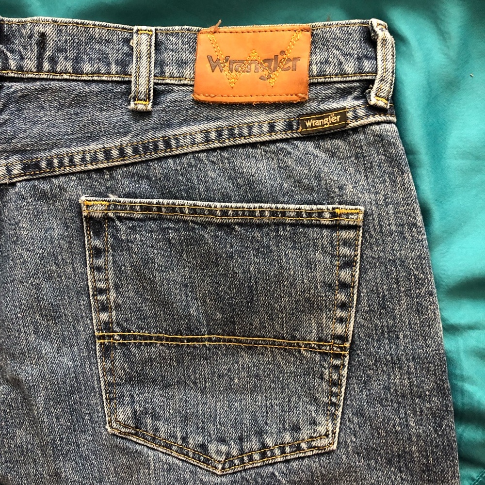 Wrangler Men's Denim Regular Fit Straight Blue Jeans Size 38 x 29 EUC